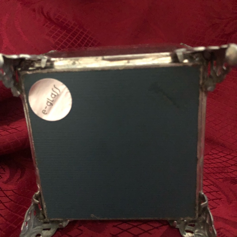 Beveled glass engagement/wedding ring box with dried flower embedded in lid - Picture 7 of 10